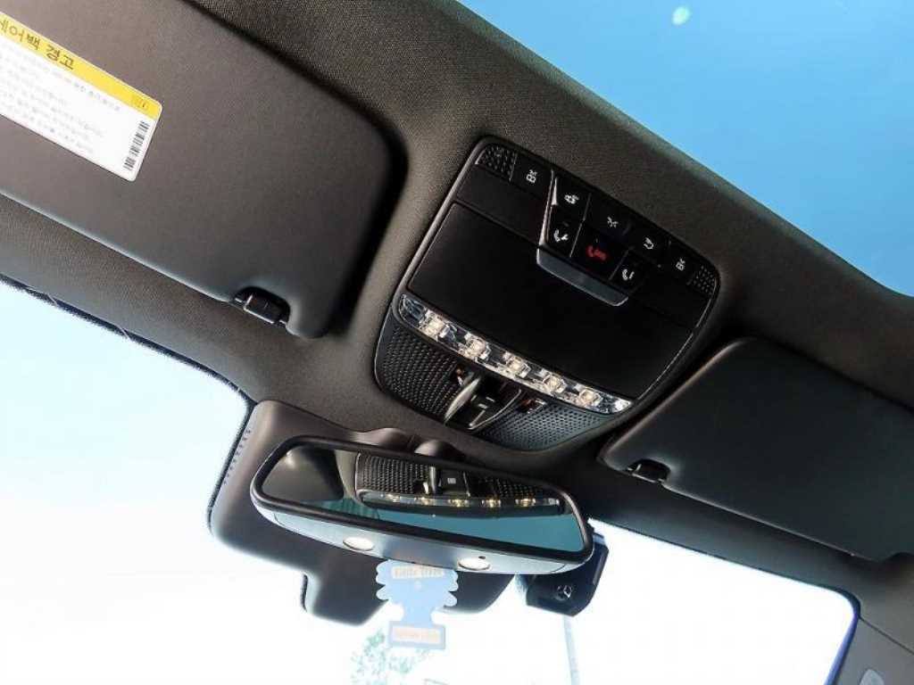 Mercedes-Benz GLC-Class — photo 15
