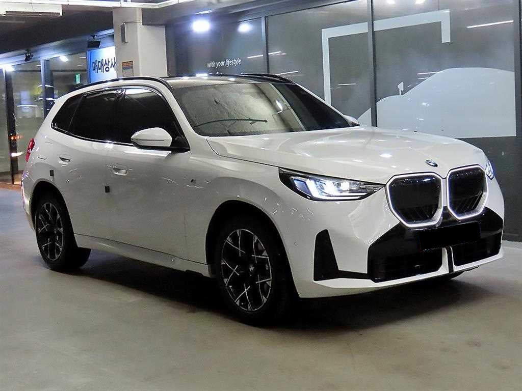 BMW X3 — photo 01