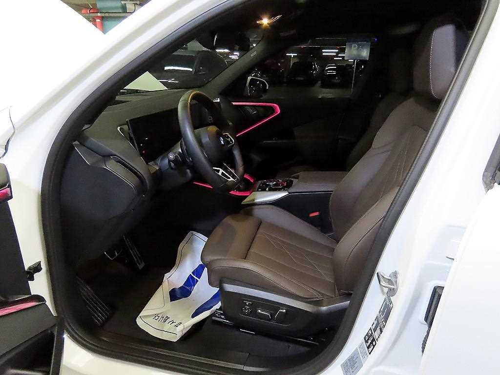 BMW X3 — photo 06