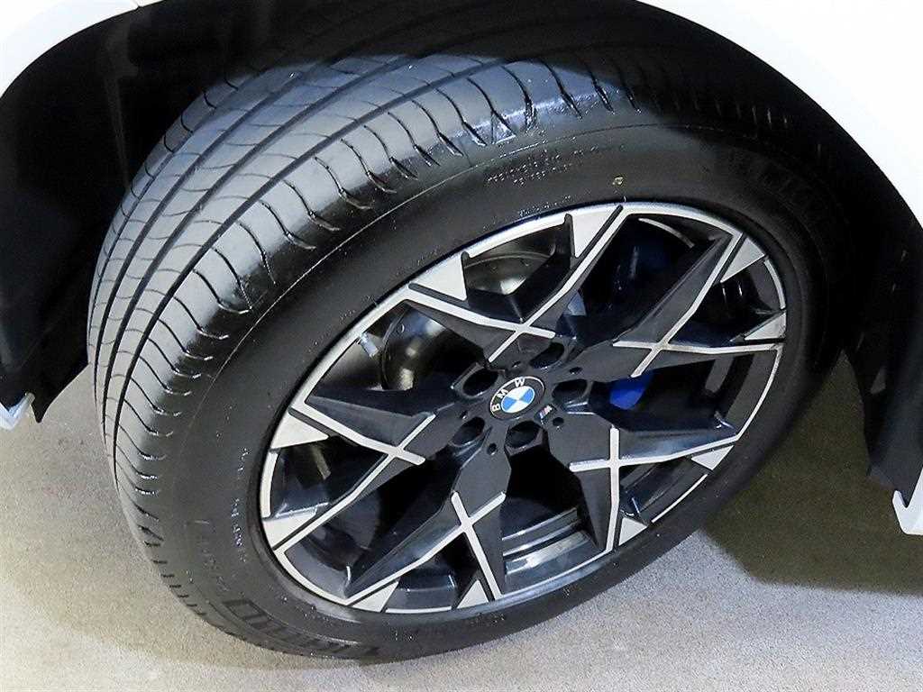 BMW X3 — photo 20