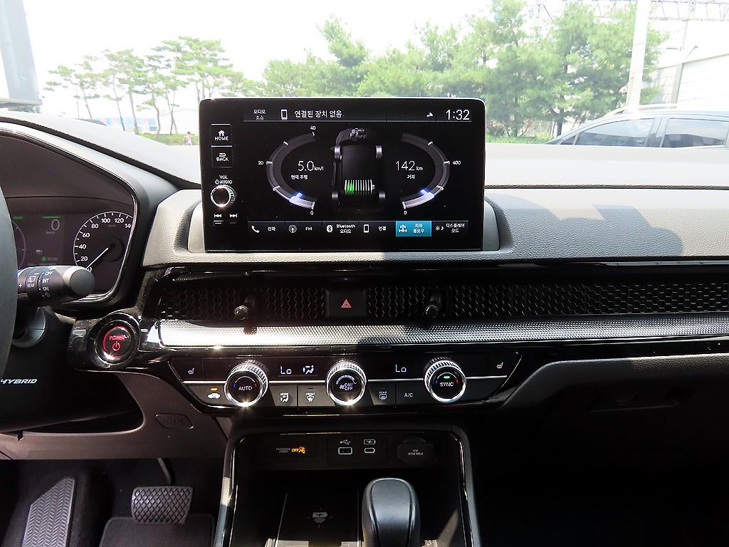 Honda CR-V — photo 13