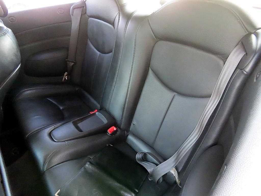 Infiniti G — photo 10