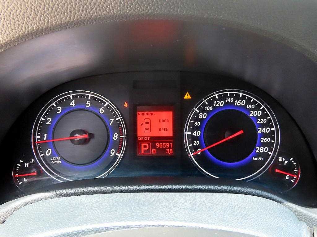 Infiniti G — photo 14