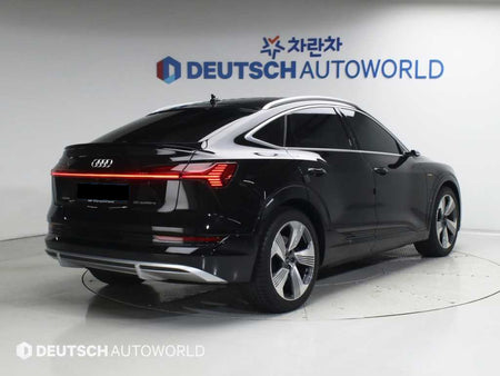 Audi e-tron — photo 02