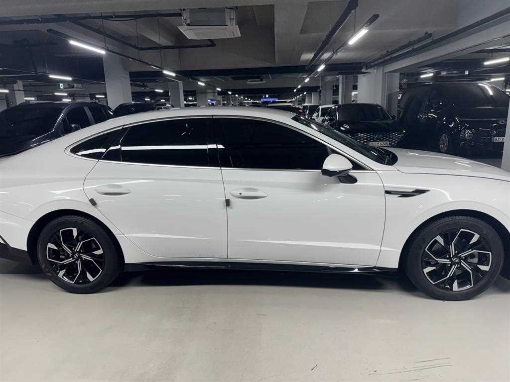 Hyundai Sonata — photo 02