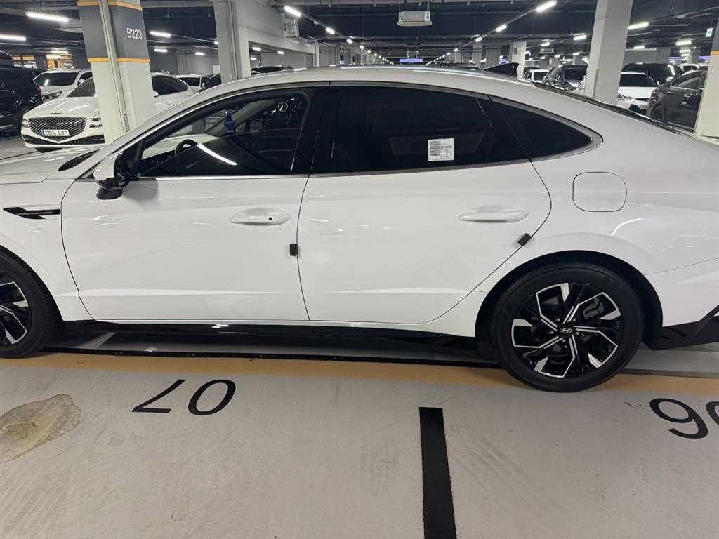 Hyundai Sonata — photo 04