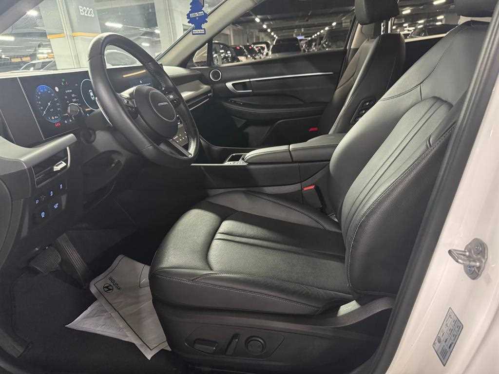 Hyundai Sonata — photo 06