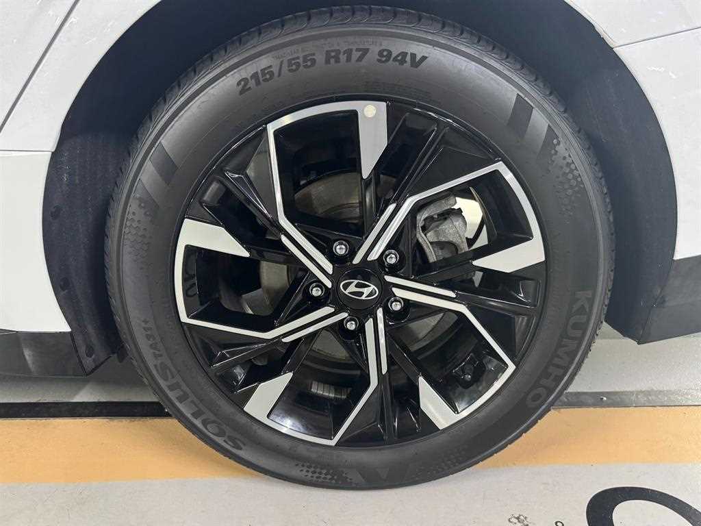 Hyundai Sonata — photo 15