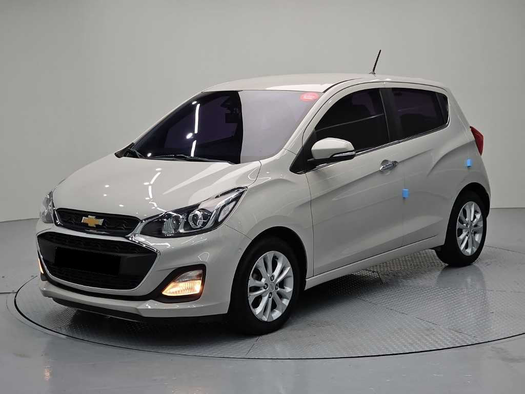 CHEVROLET Spark — photo 01