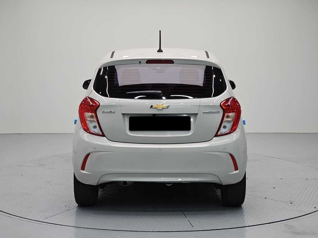CHEVROLET Spark — photo 03