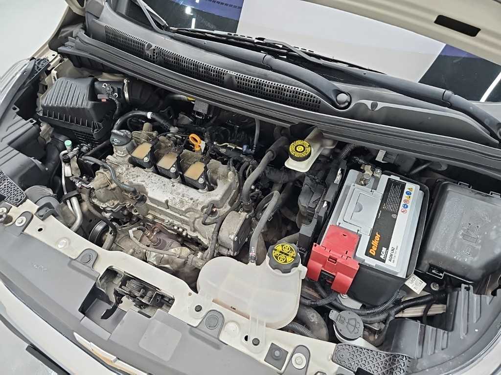 CHEVROLET Spark — photo 05