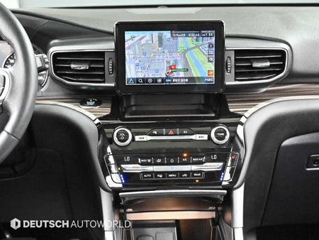 Ford Explorer — photo 14