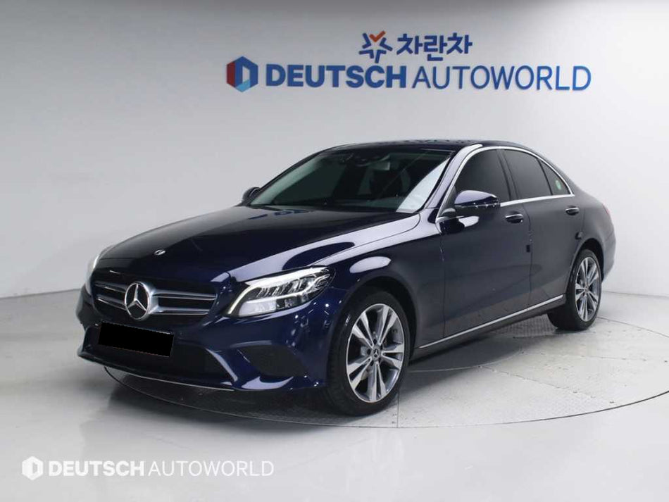 Mercedes-Benz C-Class — photo 01