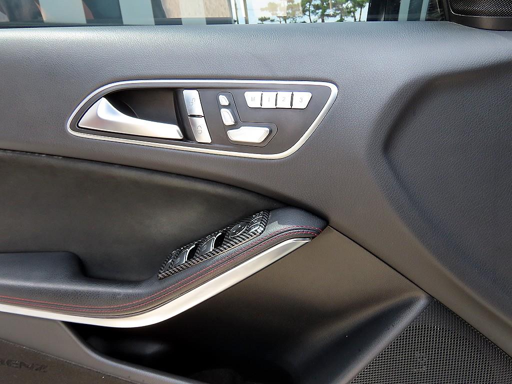 Mercedes-Benz A-Class — photo 11