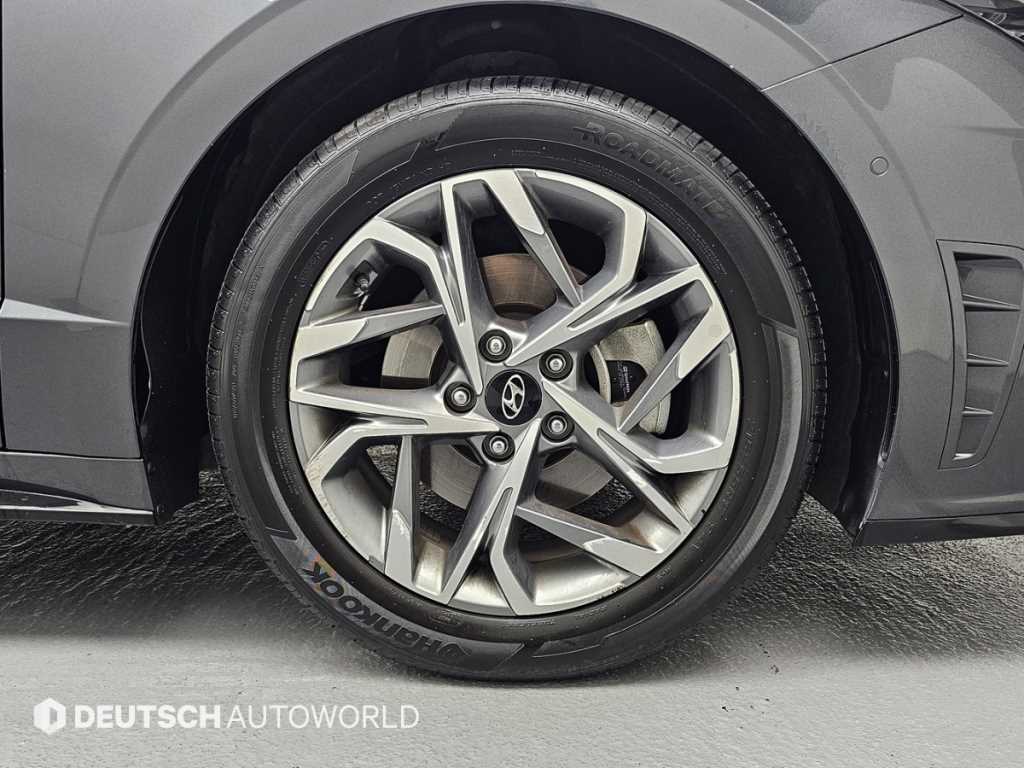 Hyundai Sonata — photo 05