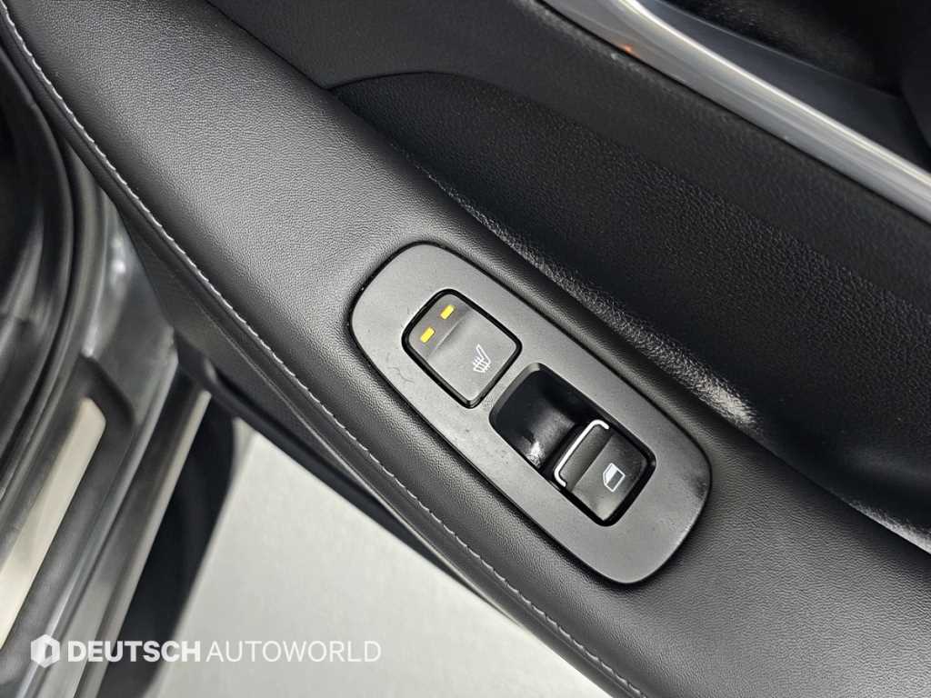 Hyundai Sonata — photo 16
