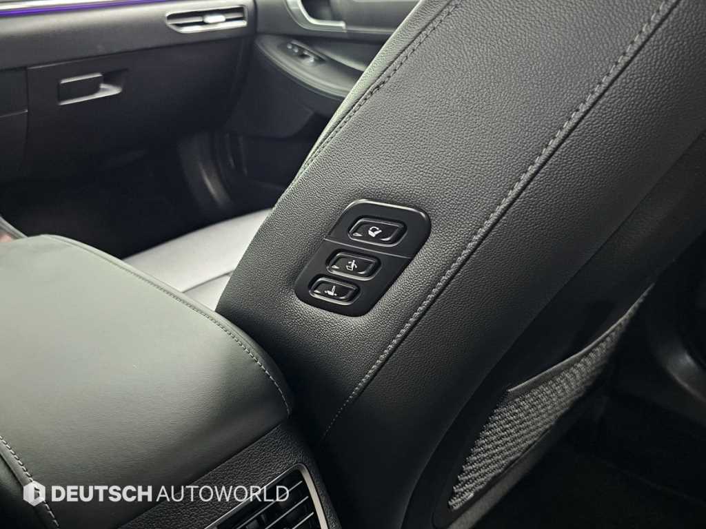 Hyundai Sonata — photo 18