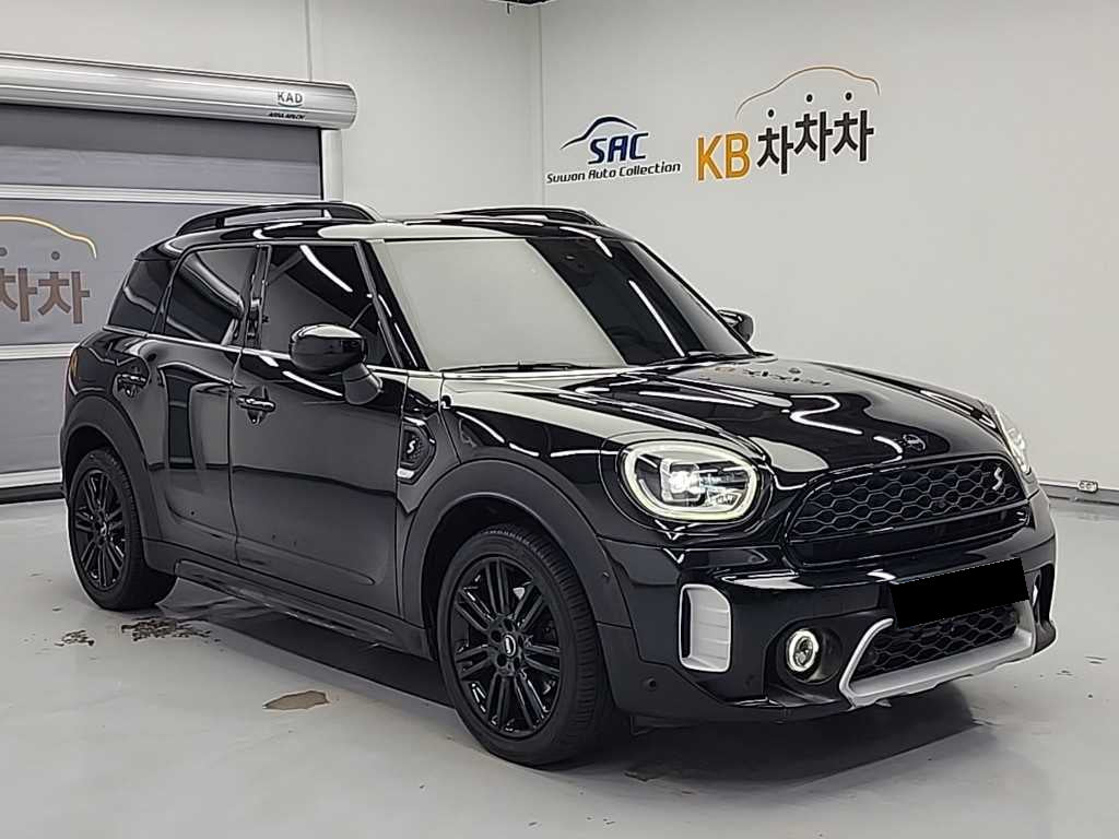 Mini Countryman — photo 04