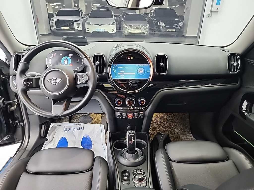 Mini Countryman — photo 07