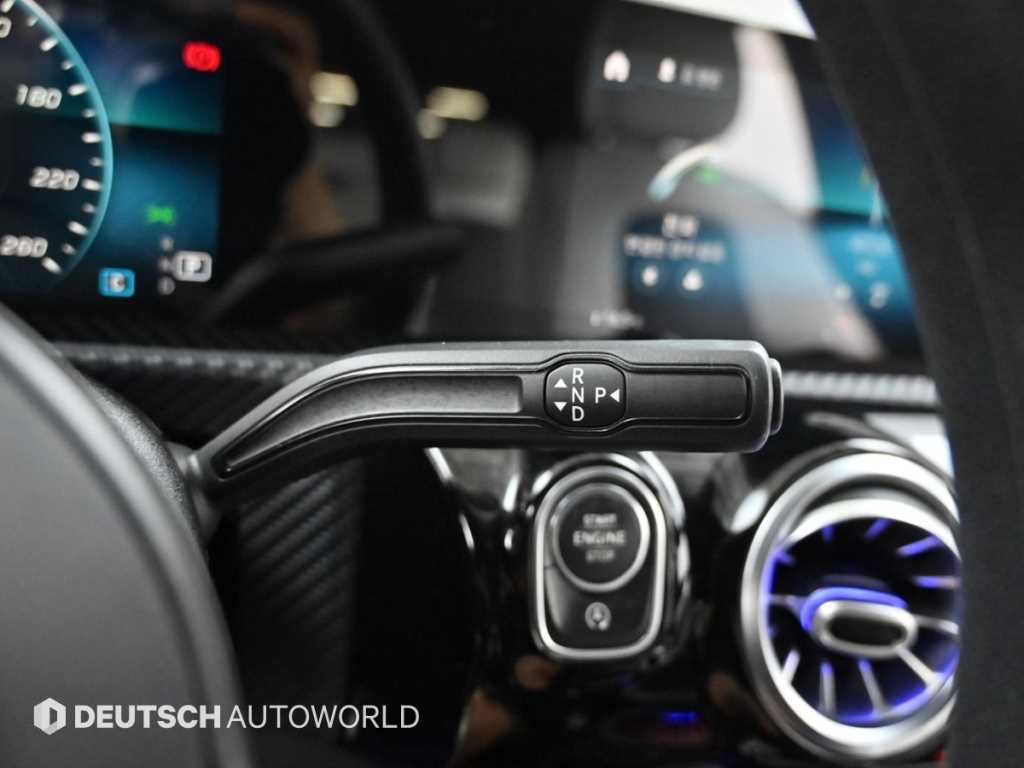 Mercedes-Benz A-Class — photo 09
