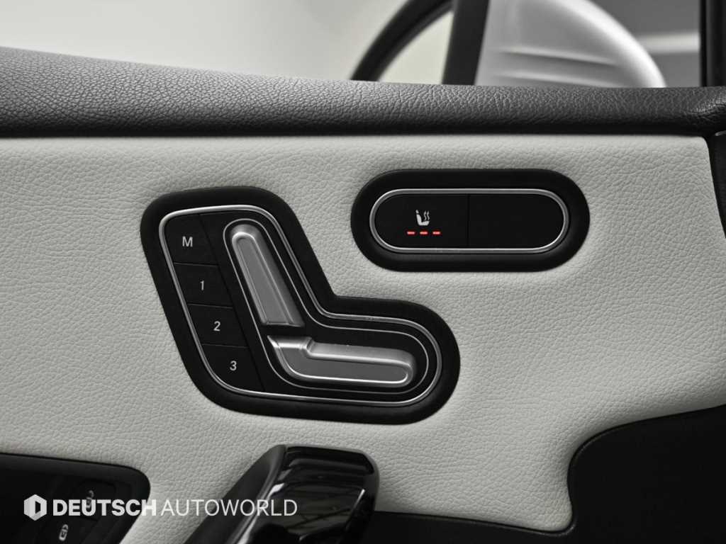 Mercedes-Benz A-Class — photo 17