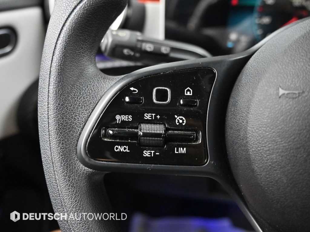 Mercedes-Benz A-Class — photo 18