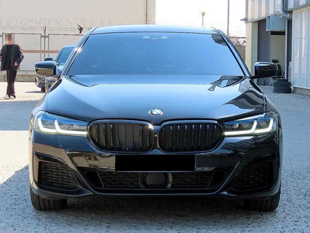 BMW 5-Series — photo 01
