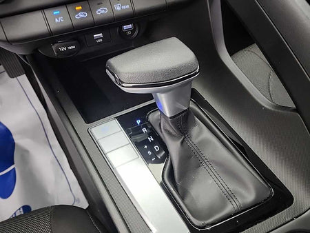 Hyundai Avante — photo 08