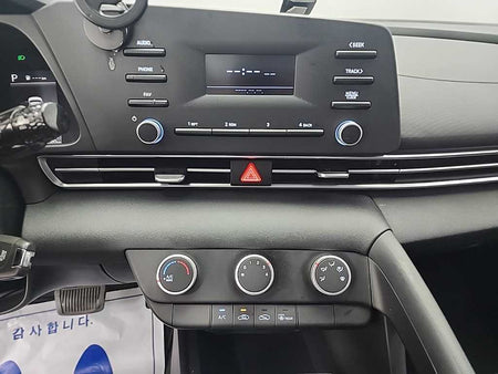 Hyundai Avante — photo 10