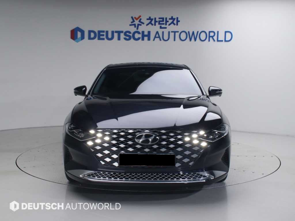 Hyundai Grandeur — photo 03