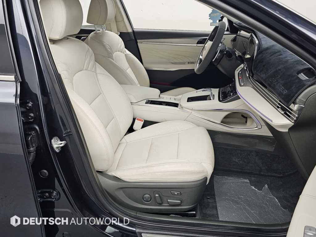 Hyundai Grandeur — photo 10