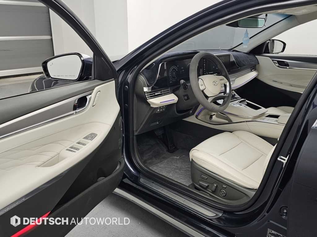 Hyundai Grandeur — photo 11
