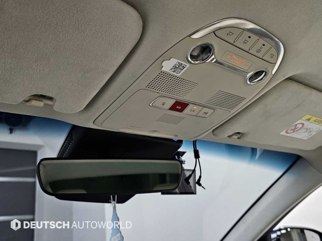 Hyundai Grandeur — photo 18