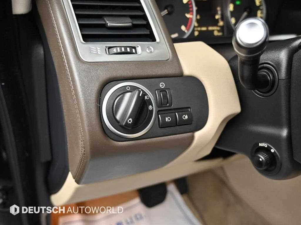 Land Rover Range Rover Sport — photo 18