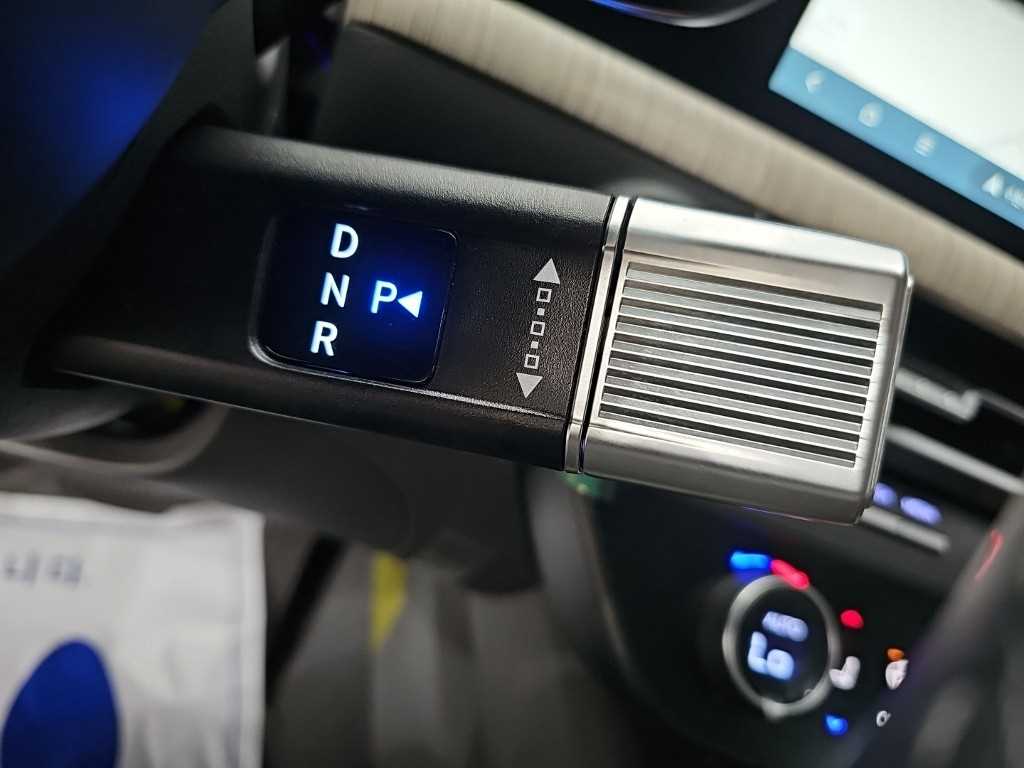 Hyundai Sonata — photo 08