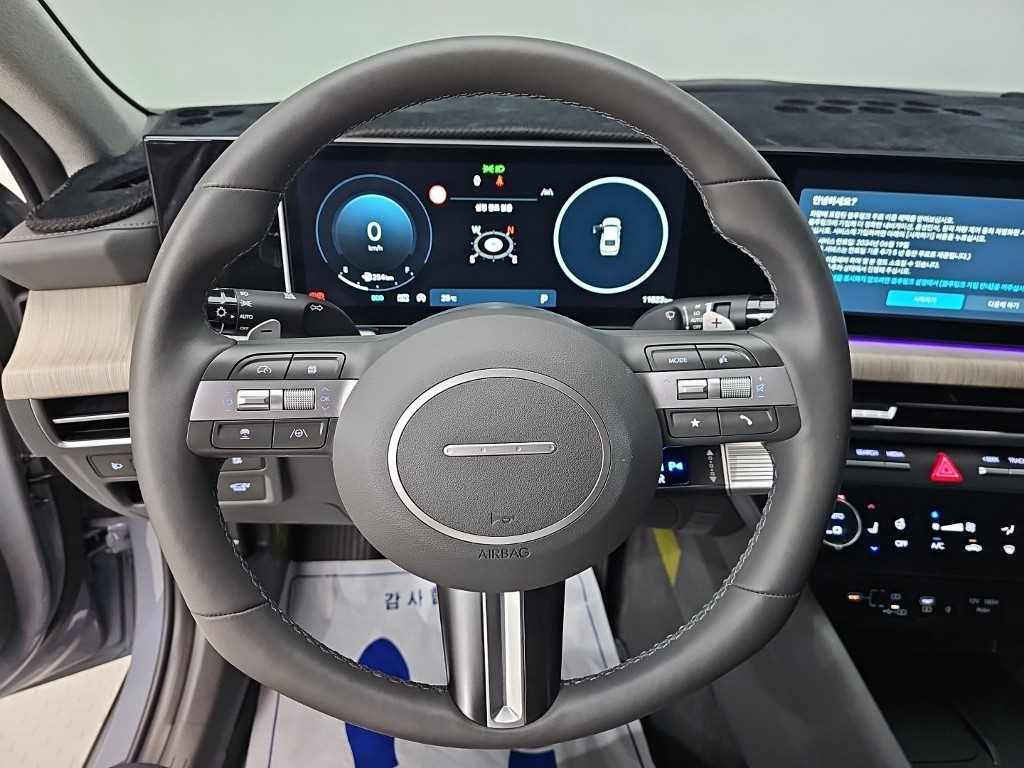 Hyundai Sonata — photo 09