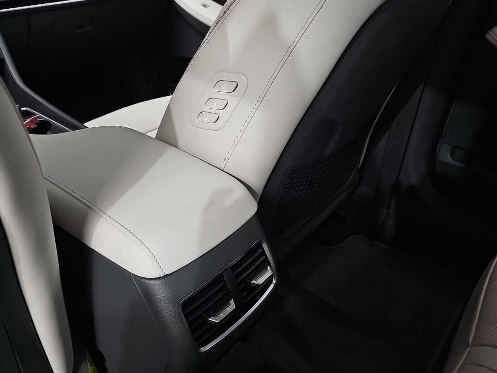 Hyundai Sonata — photo 14