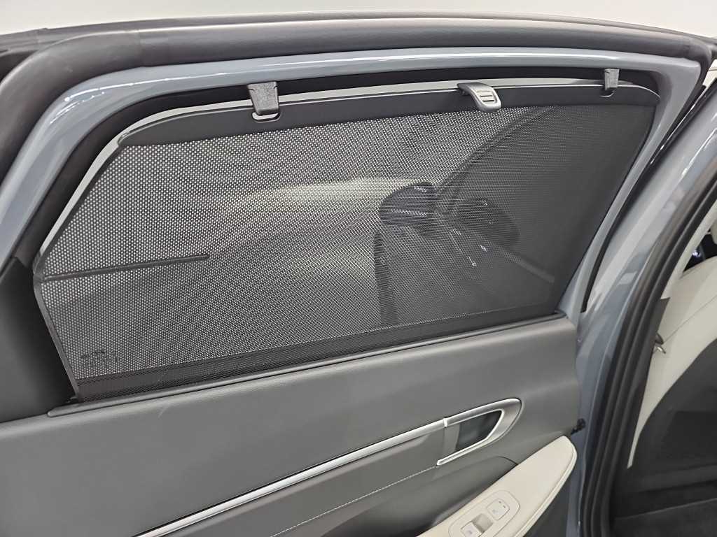 Hyundai Sonata — photo 15
