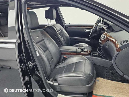 Mercedes-Benz S-Class — photo 10