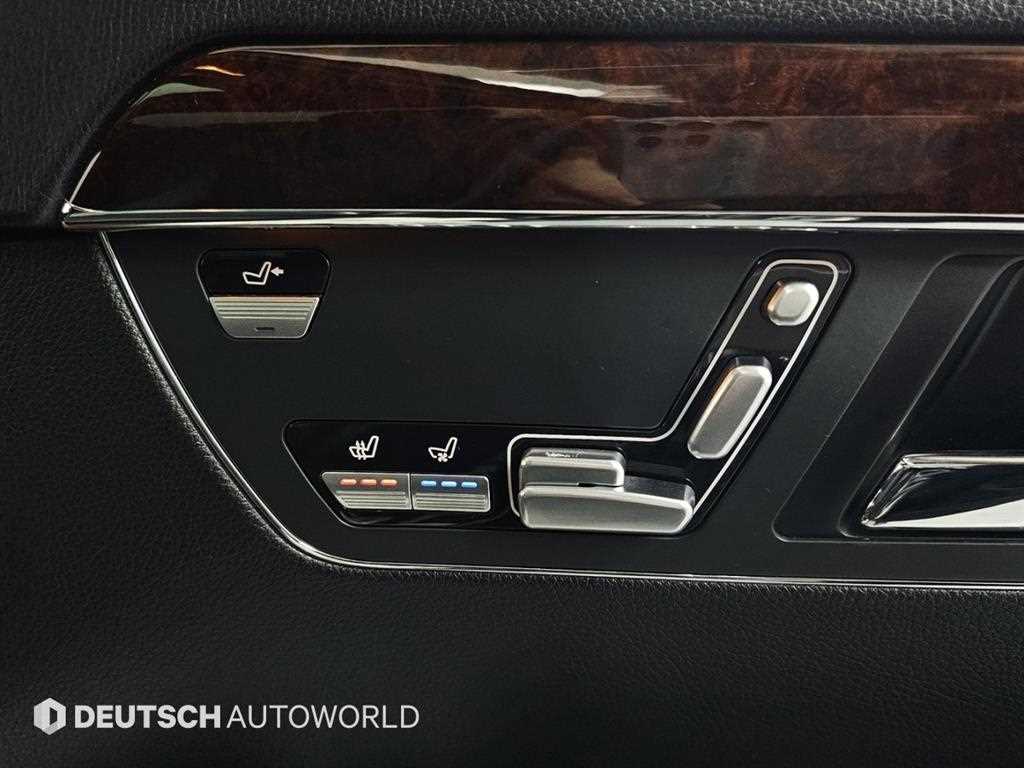 Mercedes-Benz S-Class — photo 16