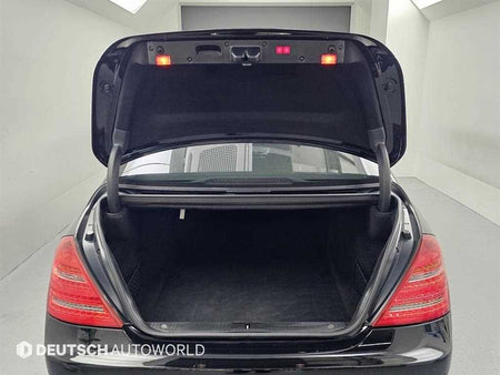 Mercedes-Benz S-Class — photo 20