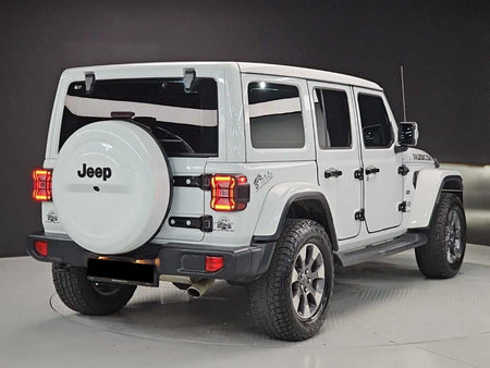 Jeep Wrangler — photo 04