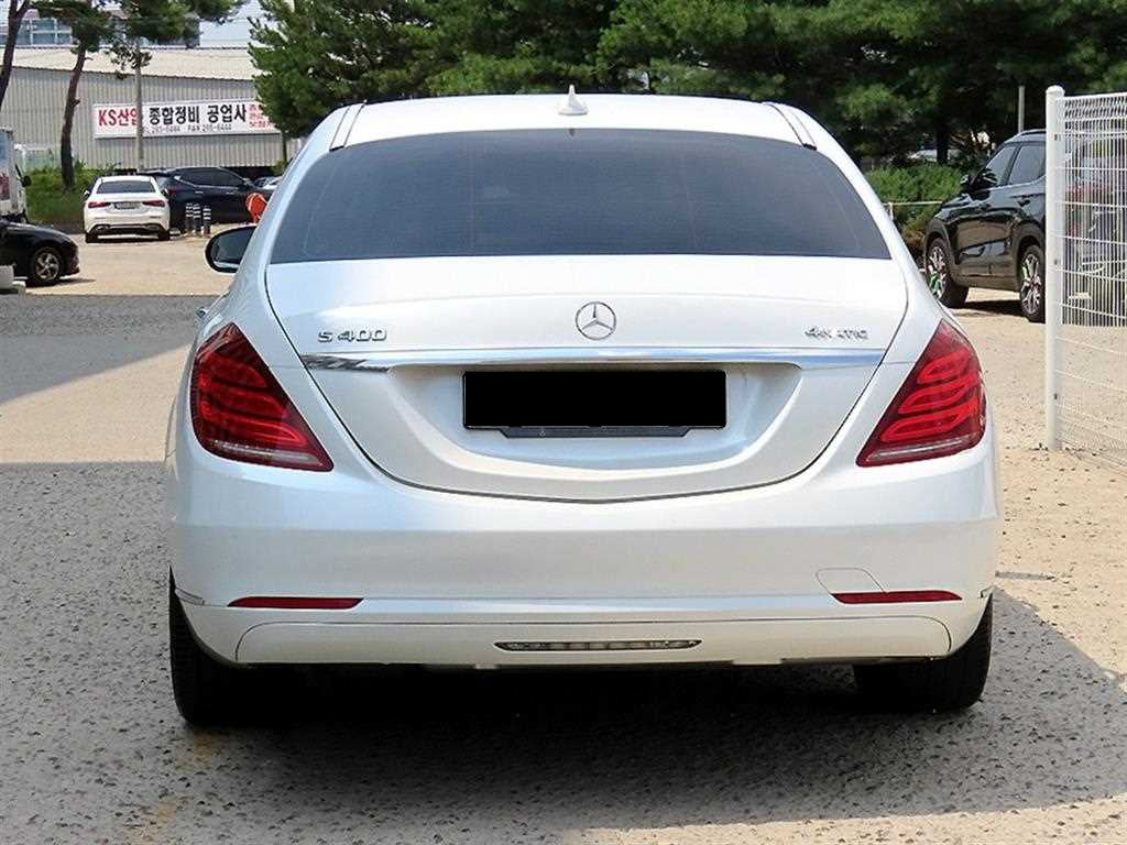 Mercedes-Benz S-Class — photo 04
