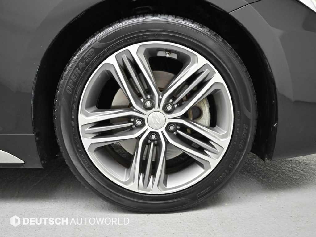 Hyundai Grandeur — photo 05