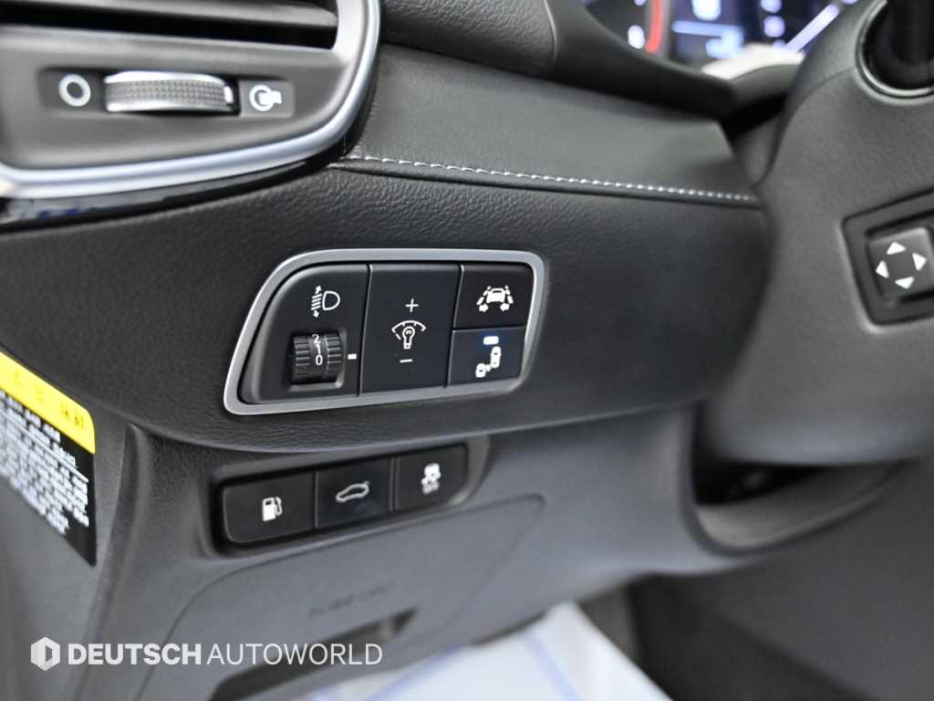 Hyundai Grandeur — photo 17