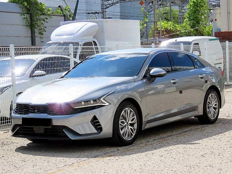 Kia K5 — photo 02