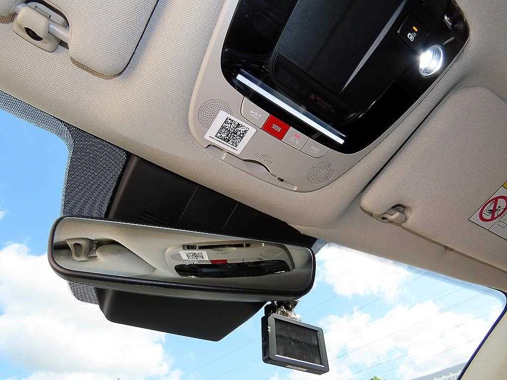 Kia K5 — photo 14