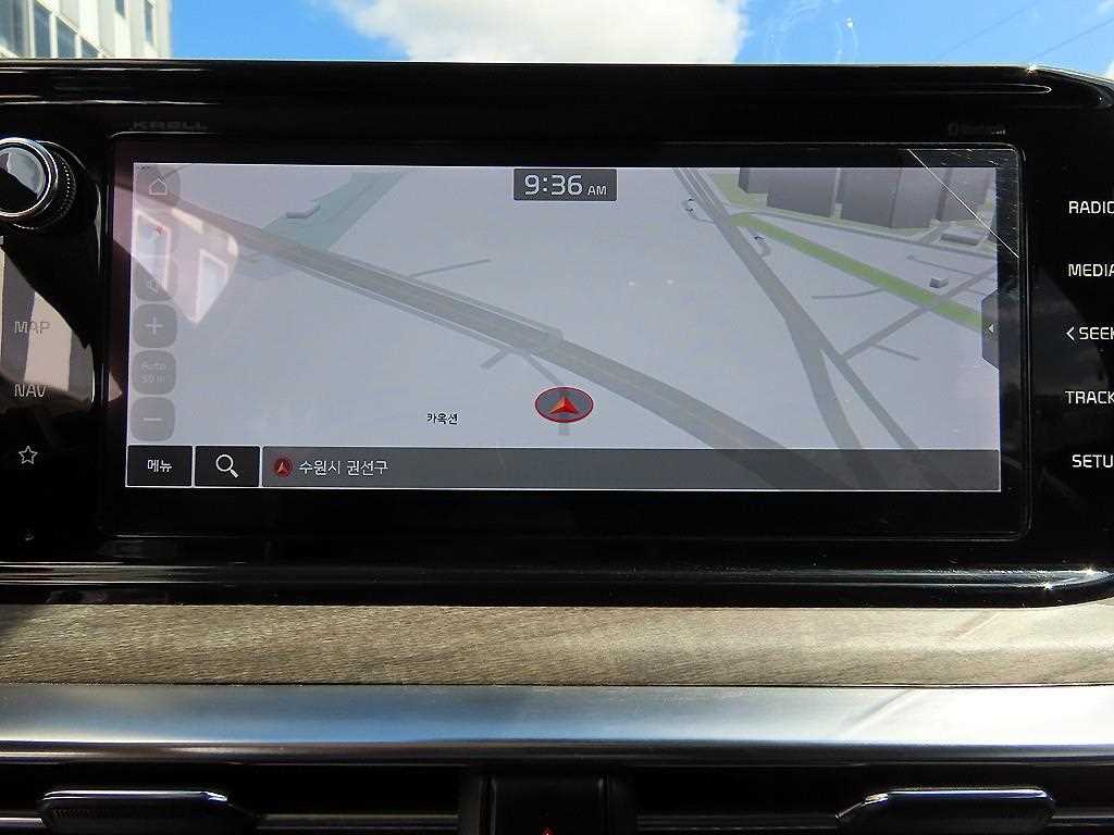 Kia K5 — photo 15