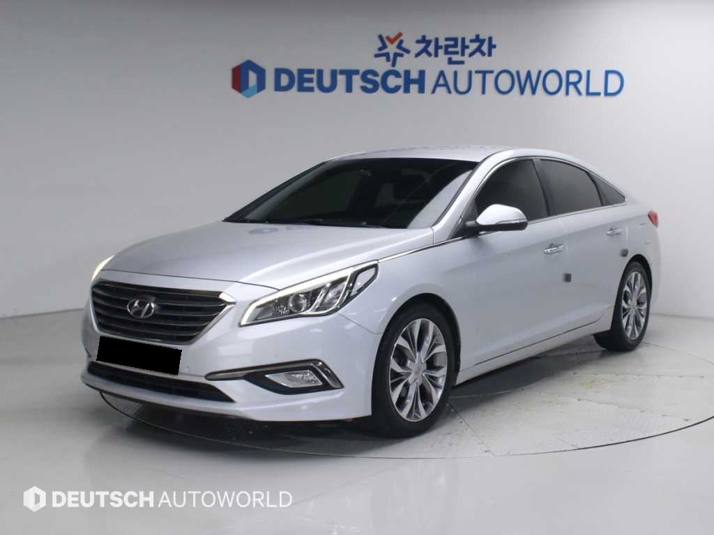 Hyundai Sonata — photo 01