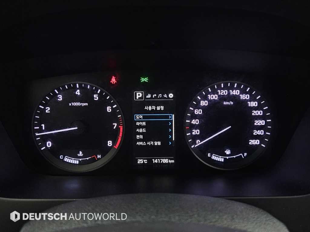 Hyundai Sonata — photo 08